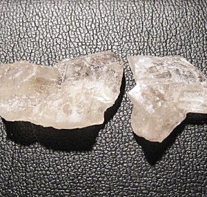 mdma crystal wikipedia web.jpg