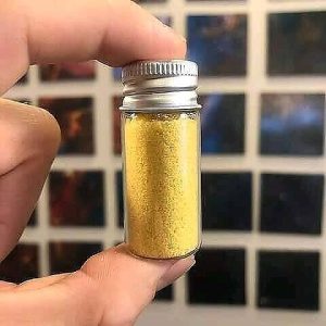 dmt powder vial closeup 1.jpg
